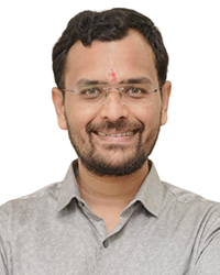 Dr. Vishal Thakar - Aarutva